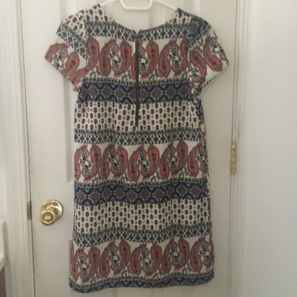 *HOST PICK* Pretty Good patterned dress - Picture 2 of 2